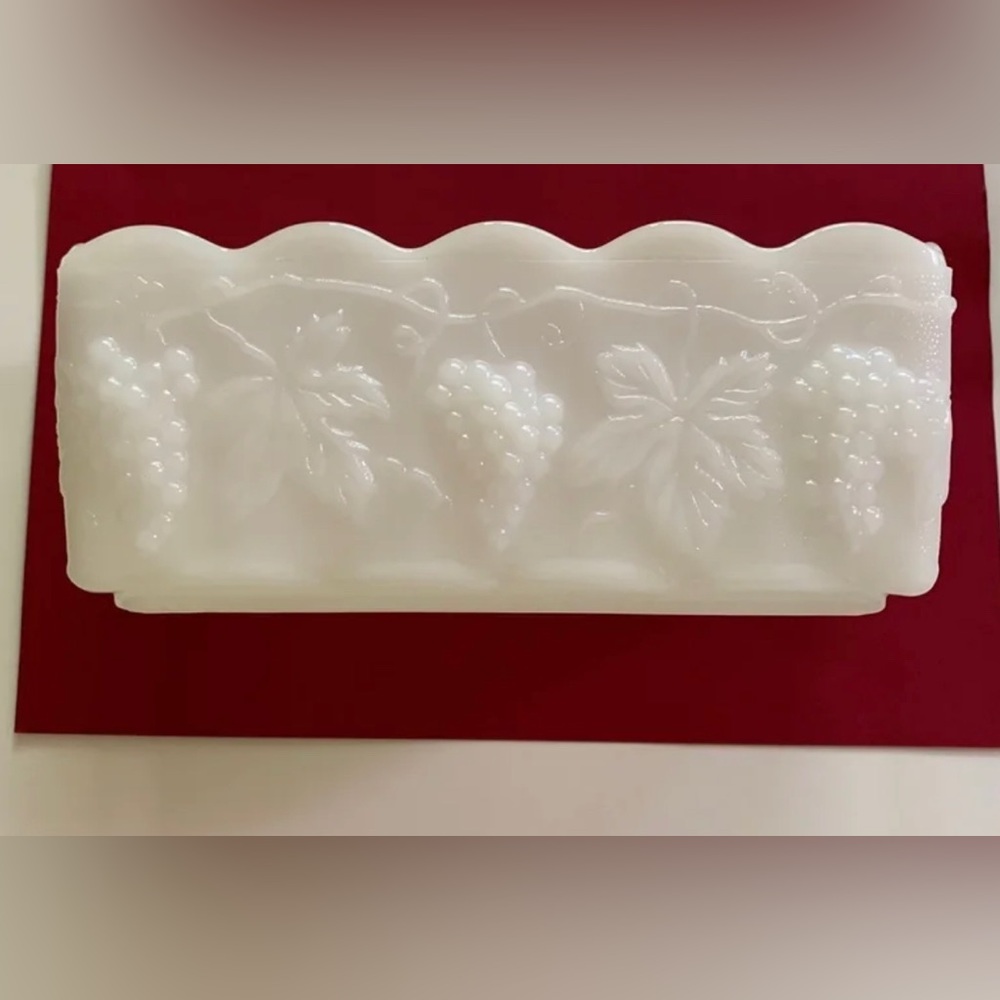 Vintage Anchor Hocking Fire King white milk glass planter vase rectangular grape